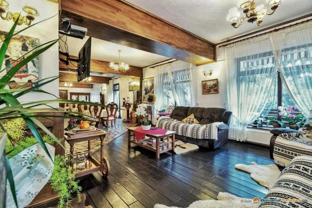 فندق Casa Baciu فوندو مولدوفي المظهر الخارجي الصورة