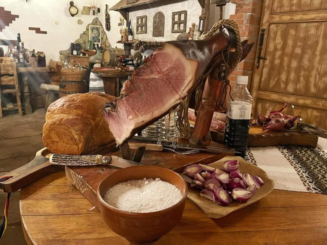 فندق Casa Baciu فوندو مولدوفي المظهر الخارجي الصورة
