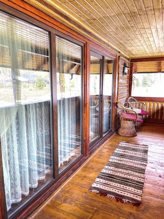 فندق Casa Baciu فوندو مولدوفي المظهر الخارجي الصورة