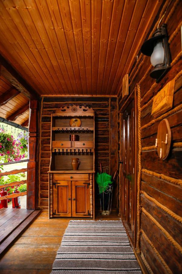 فندق Casa Baciu فوندو مولدوفي المظهر الخارجي الصورة